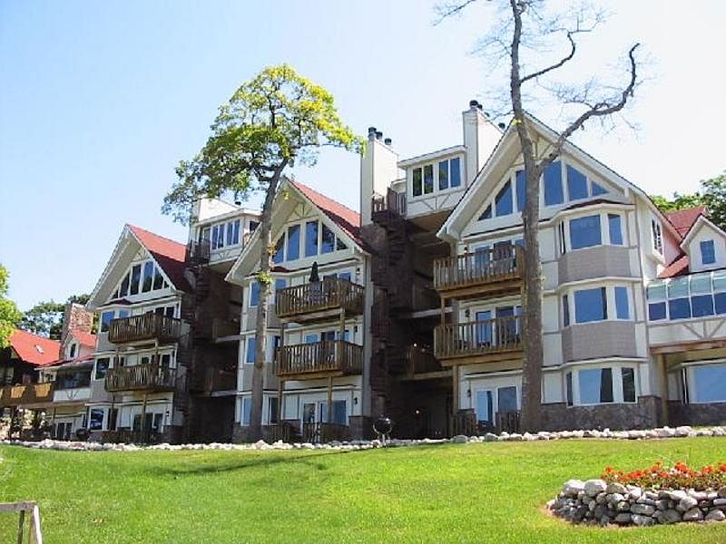 1st image of 3561 Eckel Dr