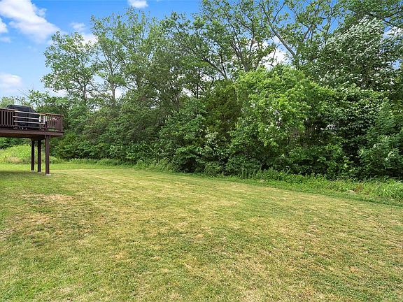 5th image of 1831 Waters Edge Way