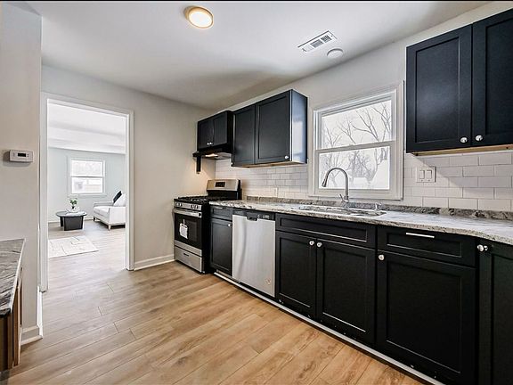 2nd image of 6759 Buckland Ave