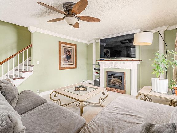 5th image of 2645 Berrell Ave