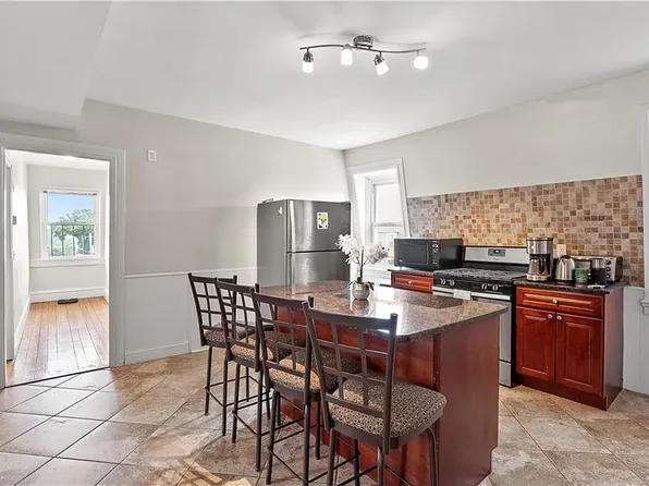 20 Governor St #3, Providence, RI 02906