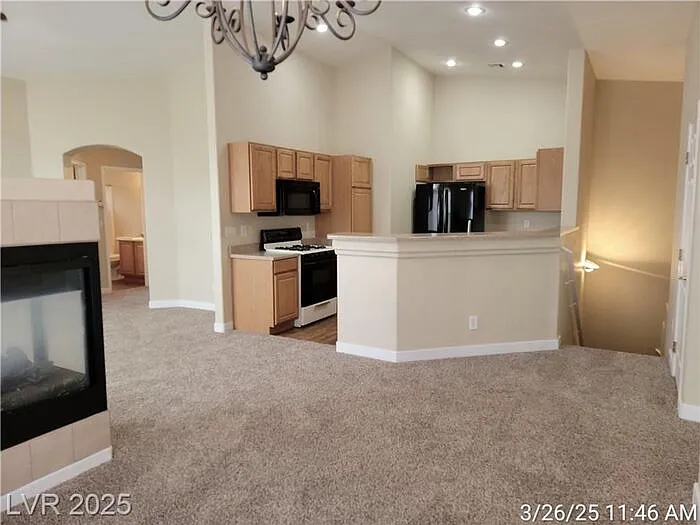 2513 April Breeze Ln — Photo 9