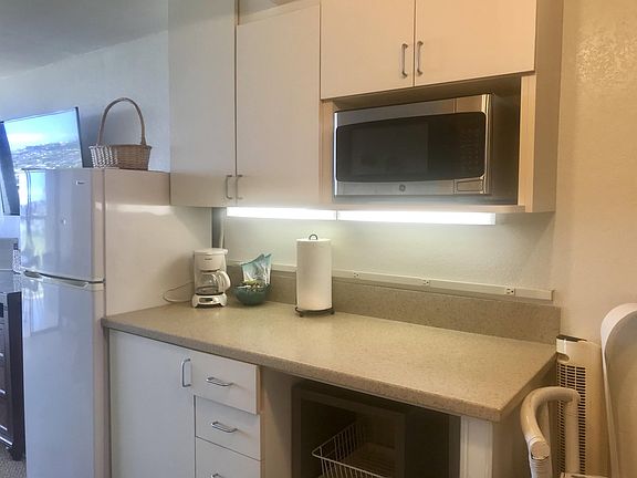 Microwave and storage