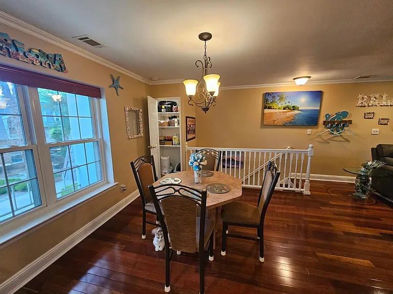 655 Middle Country Rd #2H2 — Photo 22