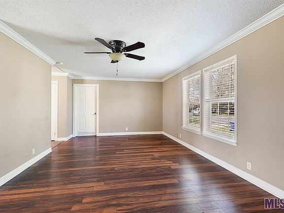 5th image of 8362 Oak St