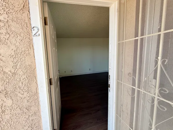 6984 Appleton Dr APT 2, Las Vegas, NV 89156