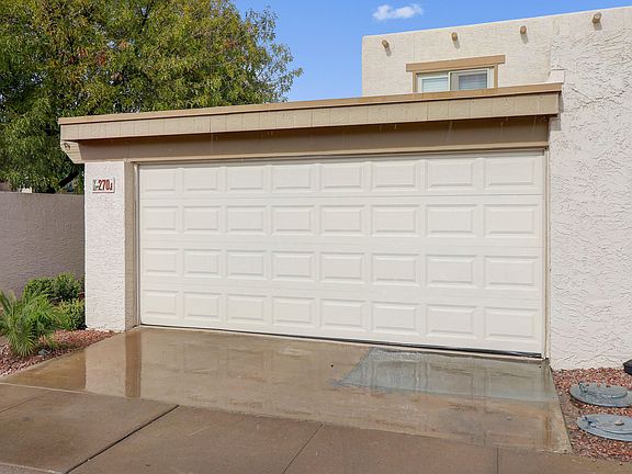 3rd image of 270 W Tainter Dr
