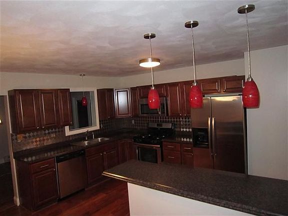 2nd image of 417 Rayelene Dr