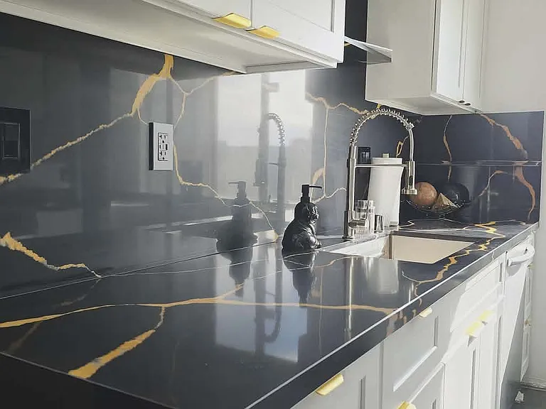 1178 N Kenmore Ave #4 — Photo 3