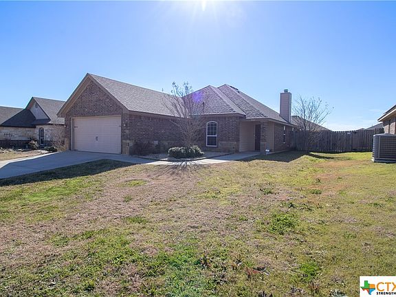 3rd image of 3110 Briscoe Dr