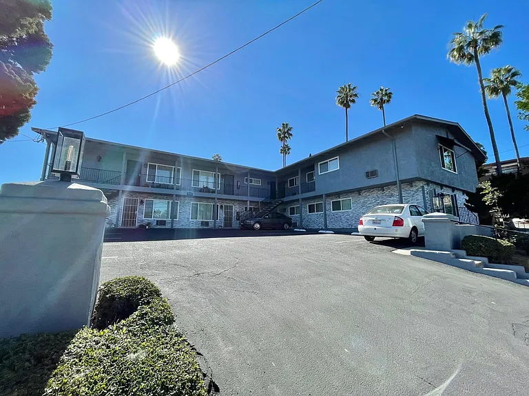 8131 Lemon Ave — Photo 11