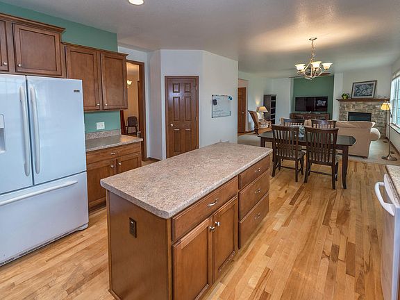 3rd image of 3409 Fiddlers Creek Dr