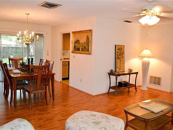 5th image of 2519 Winding Wood Dr