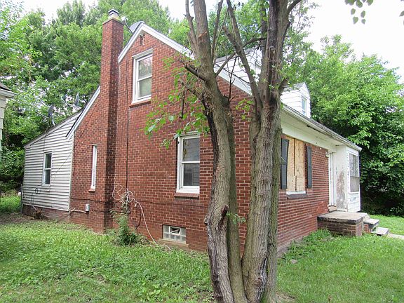 17153 Waltham