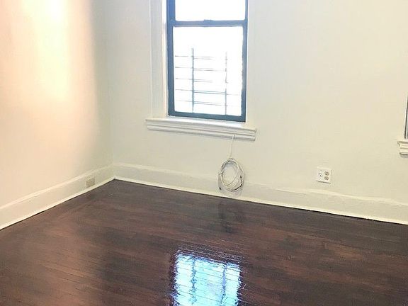 2nd image of 429 W 154th St APT 31