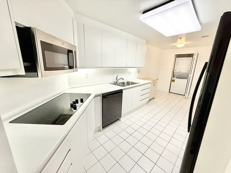 5610 Wisconsin Ave #204 — Photo 8