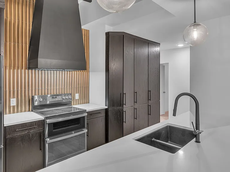 4601 Dustin Ln — Photo 35
