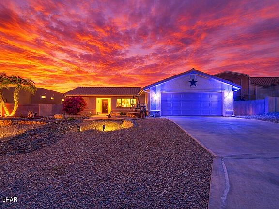 3rd image of 2821 Corral Dr