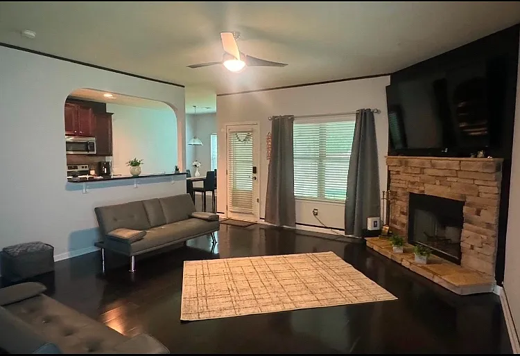 1592 Pressley Ln #3 — Photo 11
