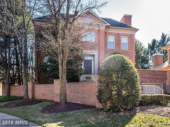 2nd image of 8000 Cobble Creek Cir