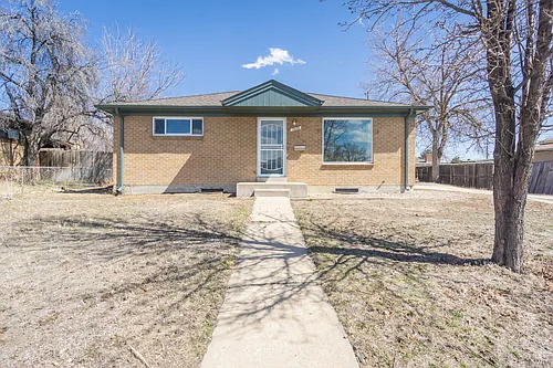 7028 Lipan St Photo 1