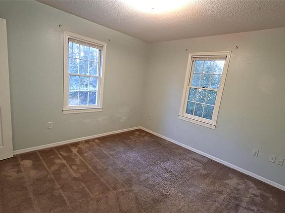 5th image of 23086 NW 189th Ave