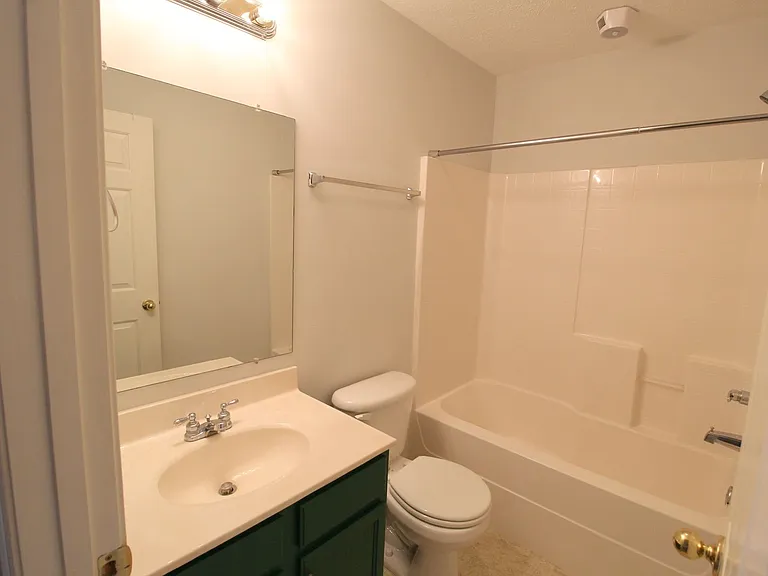 3069 Taylor Spring Ln — Photo 17