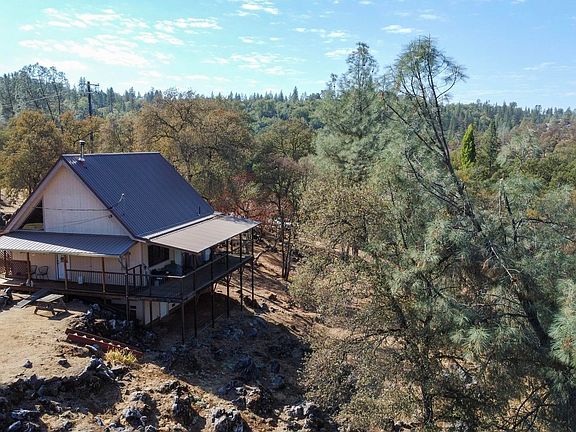 2nd image of 9212 Hidden Valley Rd