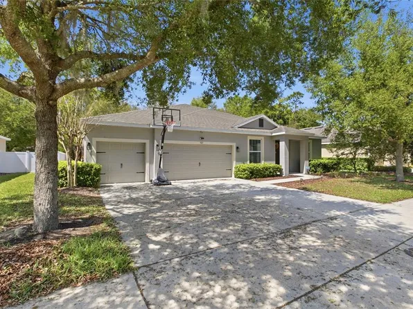 565 Morgan Wood Dr, Deland, FL 32724