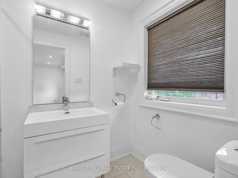 33 Warlock Cres — Photo 27
