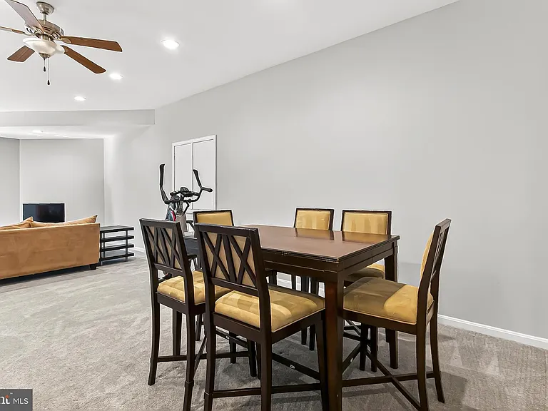 1300 Pinstripe Ct — Photo 13