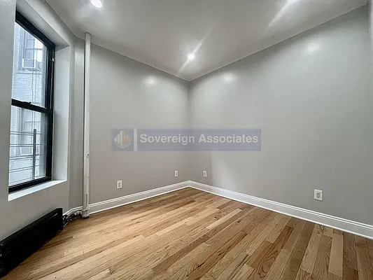 Rented by Sovereign Associates | media 4