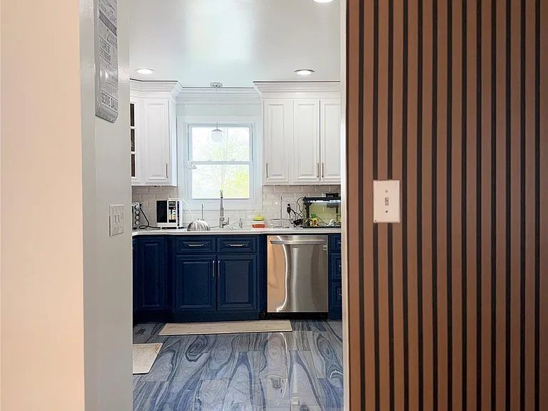 10 Candlewood Rd — Photo 20