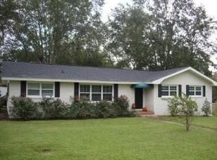 1514 N Cherokee Ave, Dothan, AL 36303