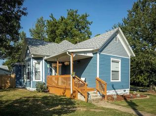 709 W Jackson St, Windsor, MO 65360