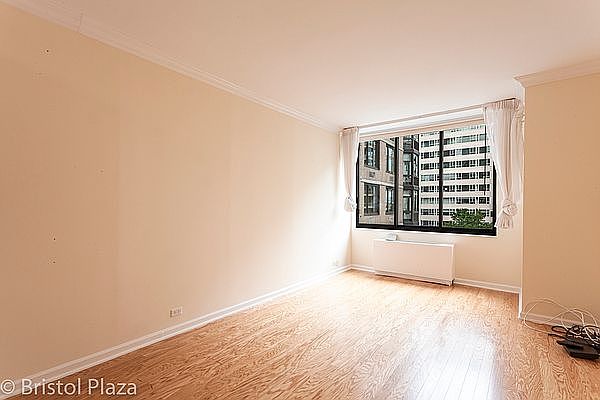 1st image of 210 E 65th St APT 8H