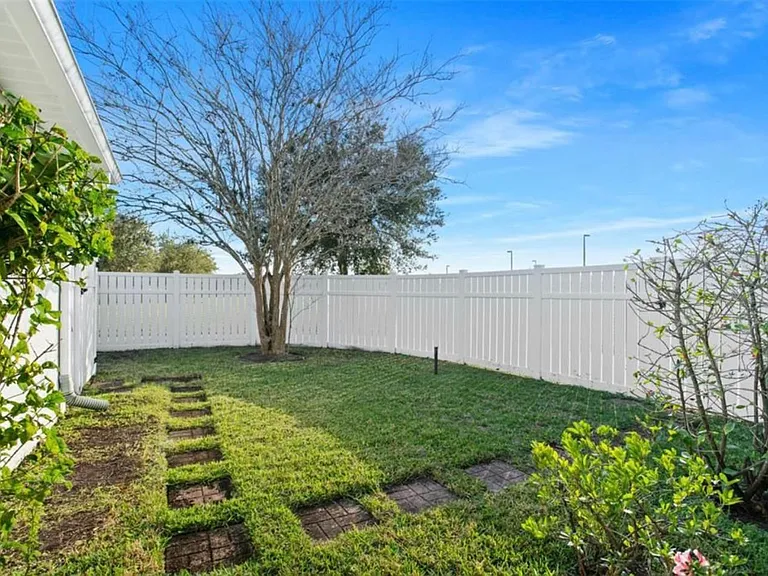14006 Mailer Blvd — Photo 14