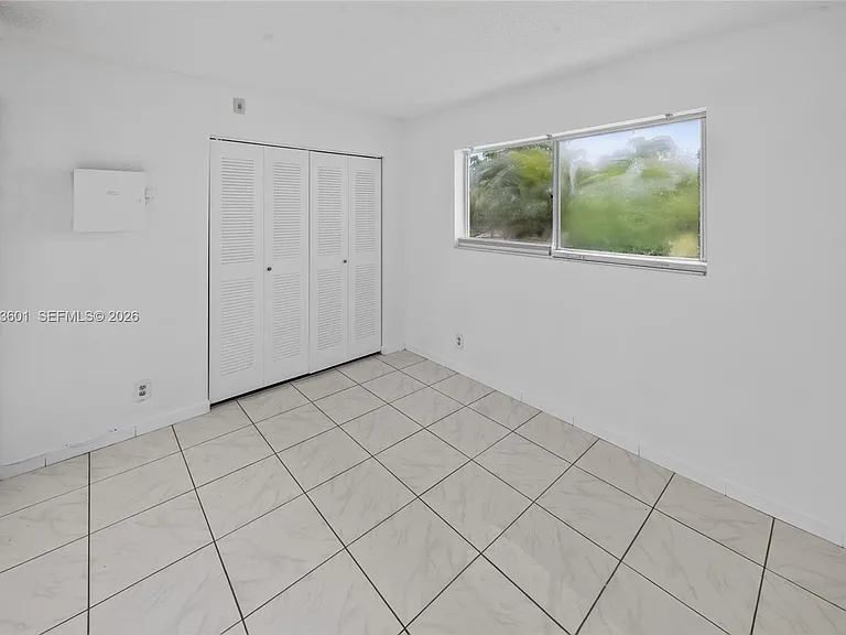 8750 N Sherman Cir #305 — Photo 29