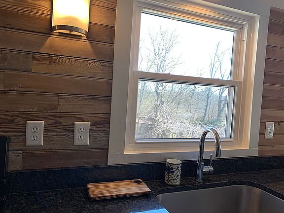 Fully renovated kitchen