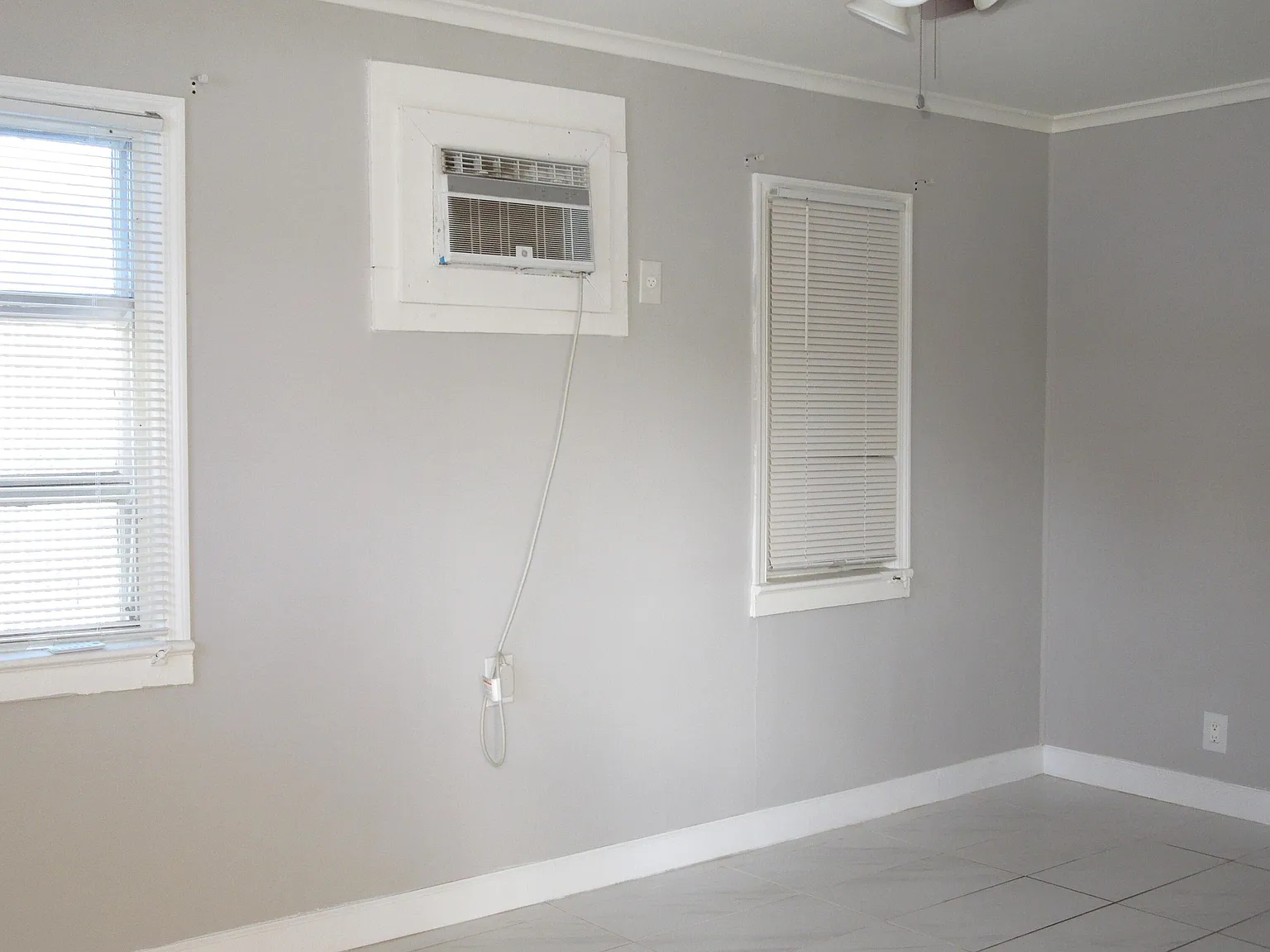 1 bed, 1.0 bath, 550 sqft, $1,500 — Photo 2