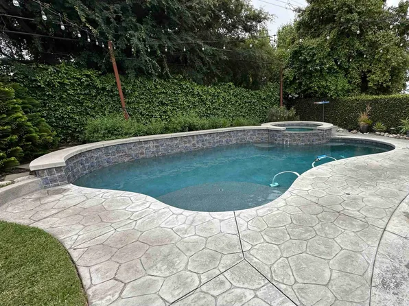 734 Bridwell St, Glendora, CA 91741