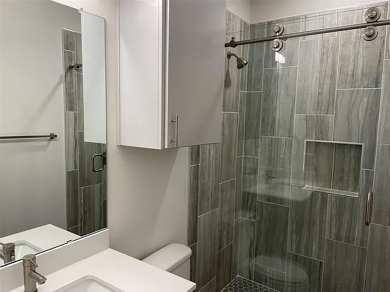 6901 Carver Ave #1 — Photo 18