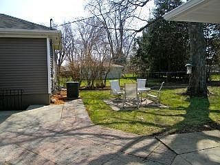 3rd image of 3016 Franklin Ave