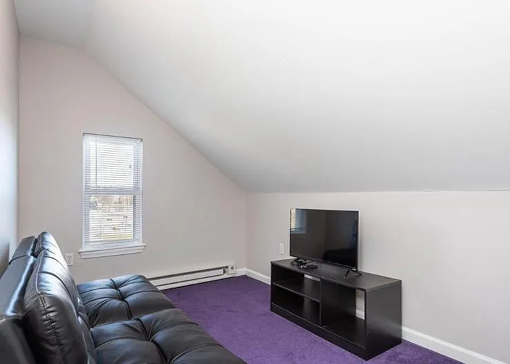 131 S Gay St — Photo 7