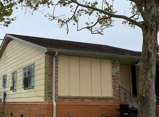 2725 W Catawba Dr, Harvey, LA 70058
