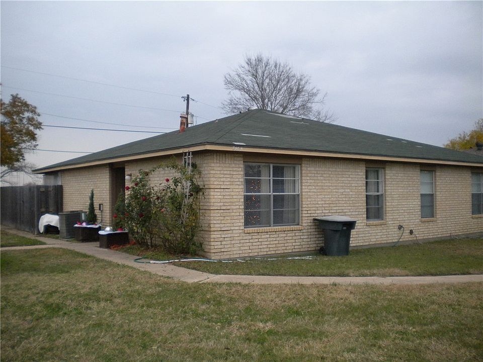 1st image of 701 Wellesley Ct #A