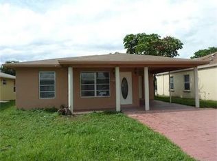 1036 SW 8th St, Hallandale Beach, FL 33009