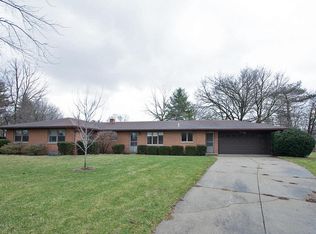 2002 Brook Dr, Kalamazoo, MI 49048