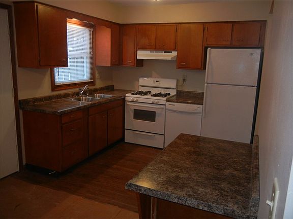 4th image of 4540 Apple Orchard Ln #4540