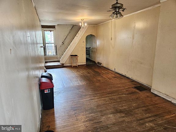 5th image of 1405 S Clinton Ave